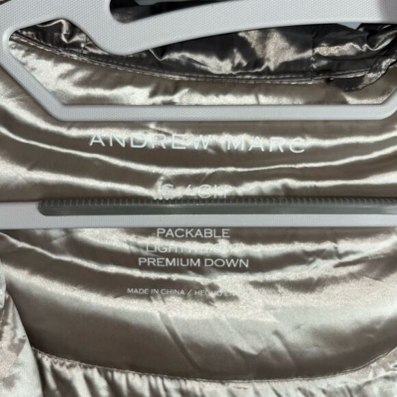 Andrew Marc packable lightweight gray hooded puffer jacket with bag EUC - Picture 9 of 12